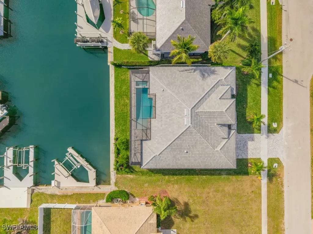 1213 Whiteheart Avenue Marco Island FL 34145