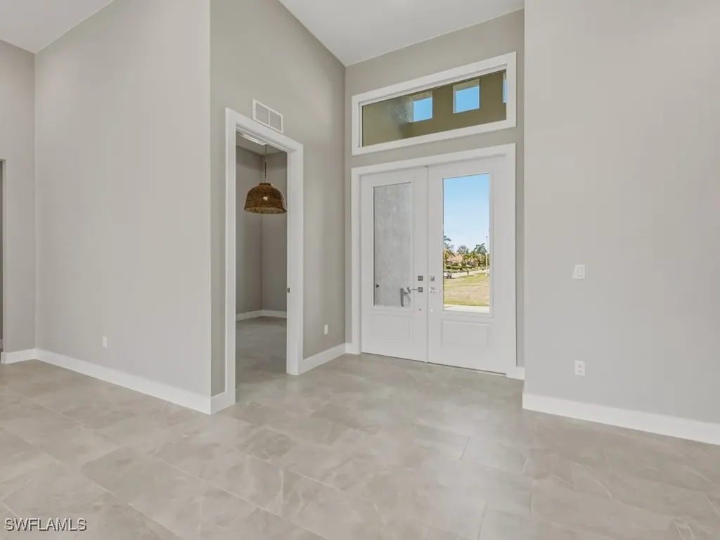 1213 Whiteheart Avenue Marco Island FL 34145