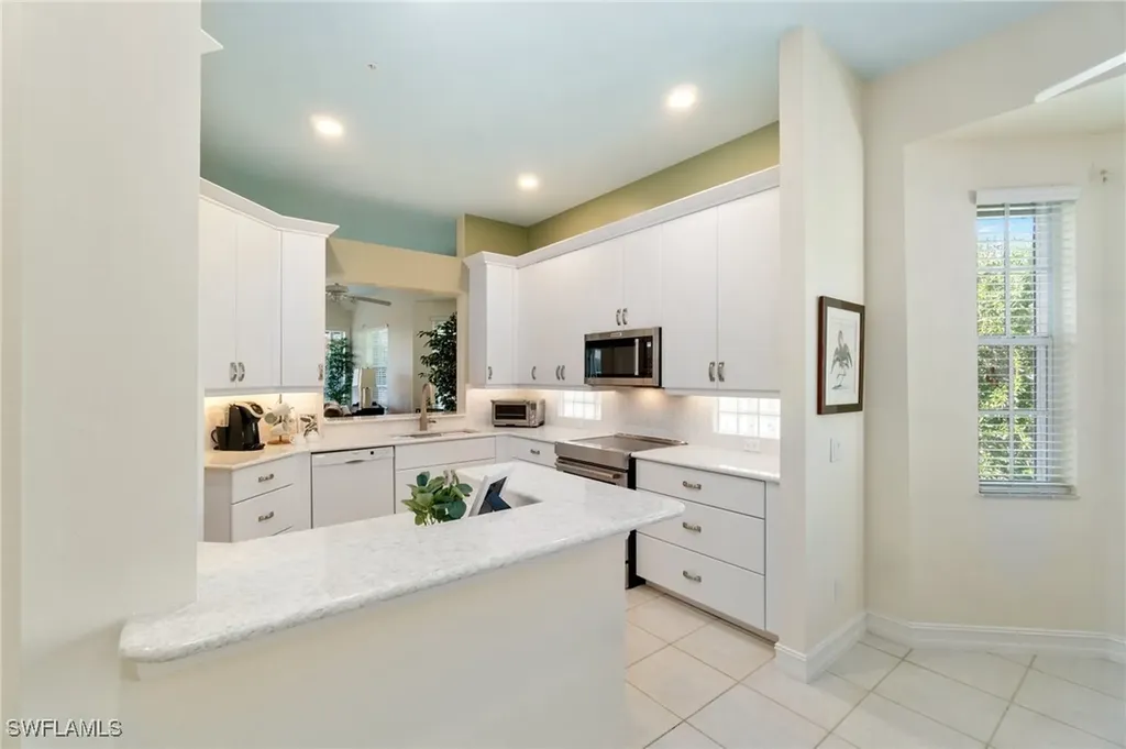 815 Bentwater Circle Naples FL 34108