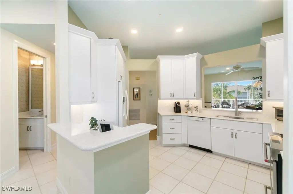 815 Bentwater Circle Naples FL 34108