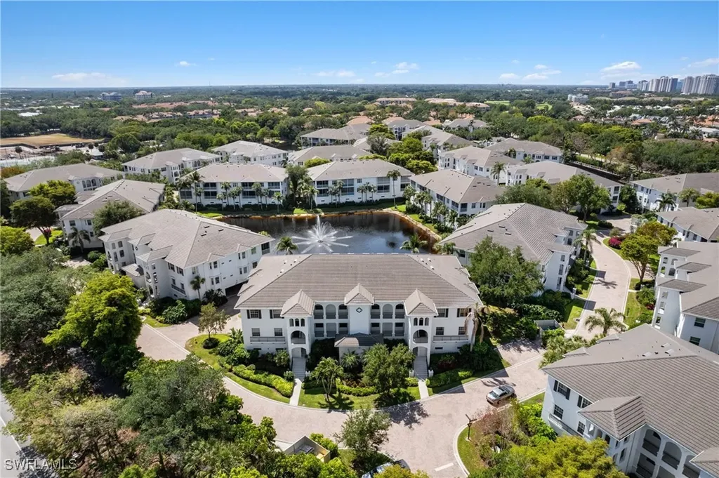 815 Bentwater Circle Naples FL 34108