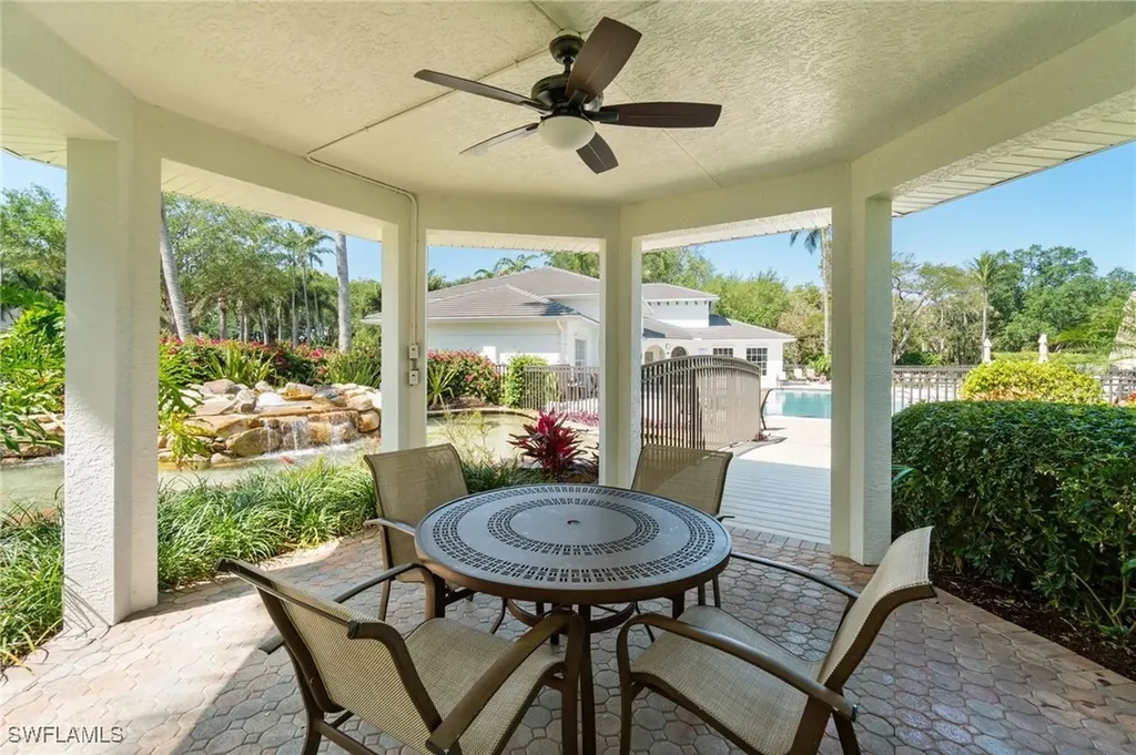 815 Bentwater Circle Naples FL 34108