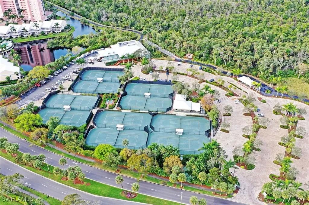 815 Bentwater Circle Naples FL 34108