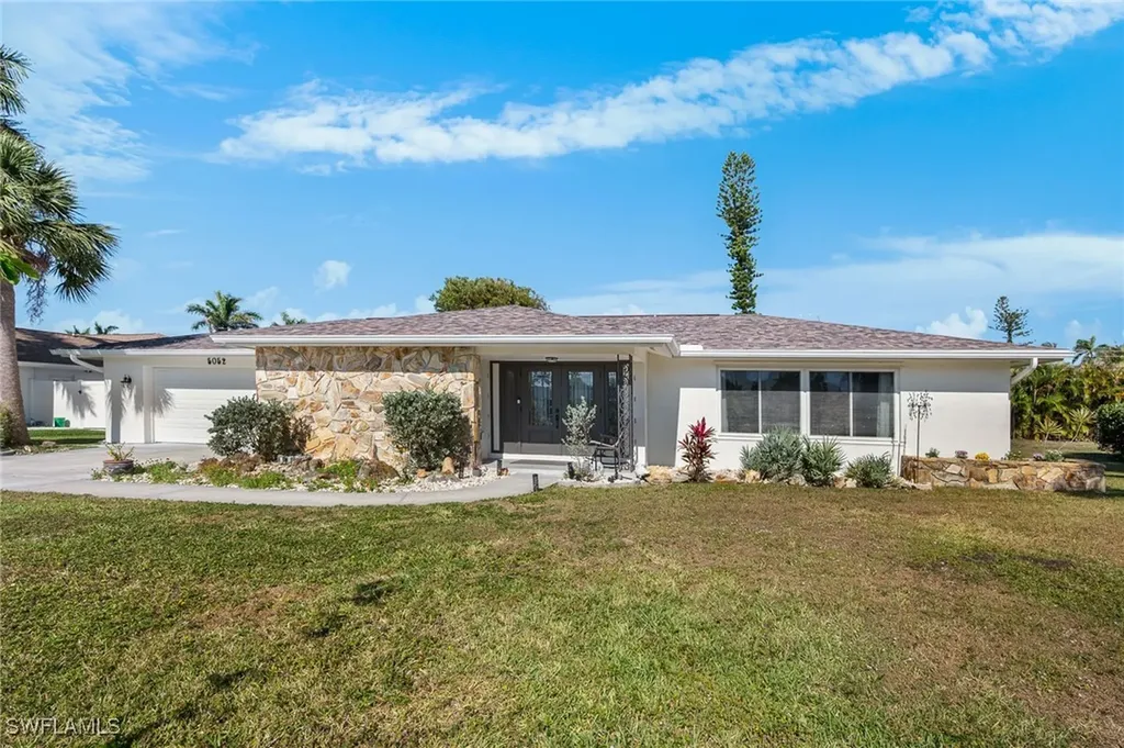5052 Fairfield Drive Fort Myers FL 33919