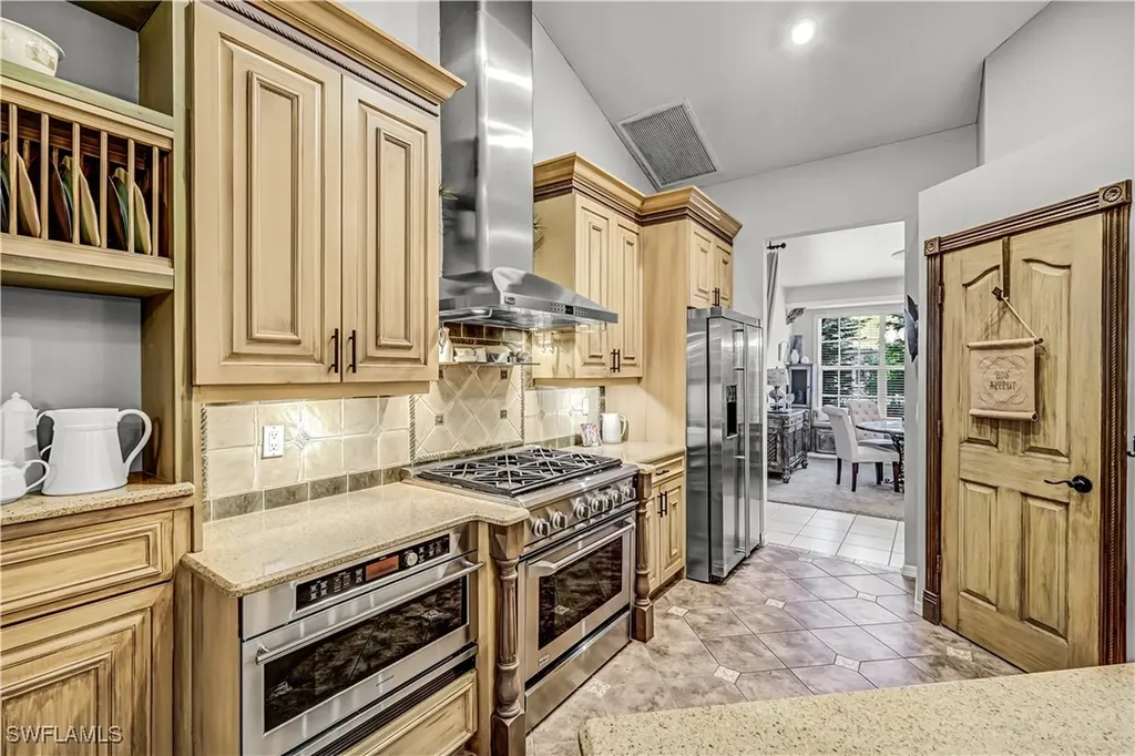 7130 Hendry Creek Drive Fort Myers FL 33908