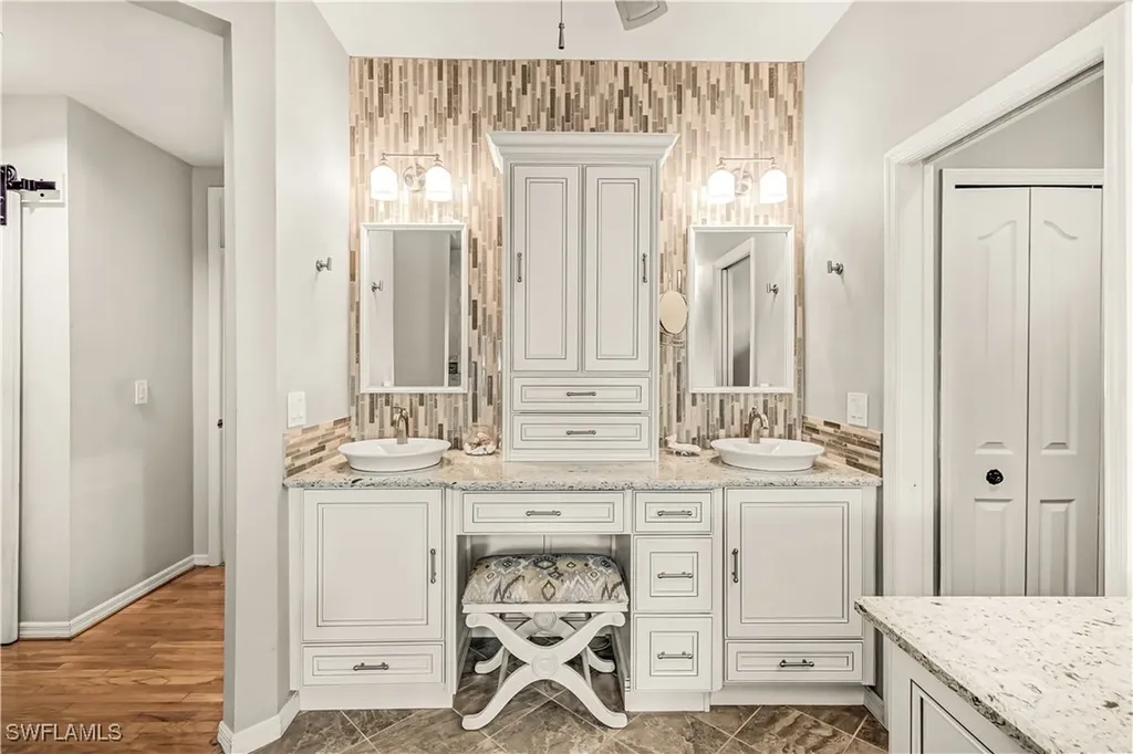 7130 Hendry Creek Drive Fort Myers FL 33908