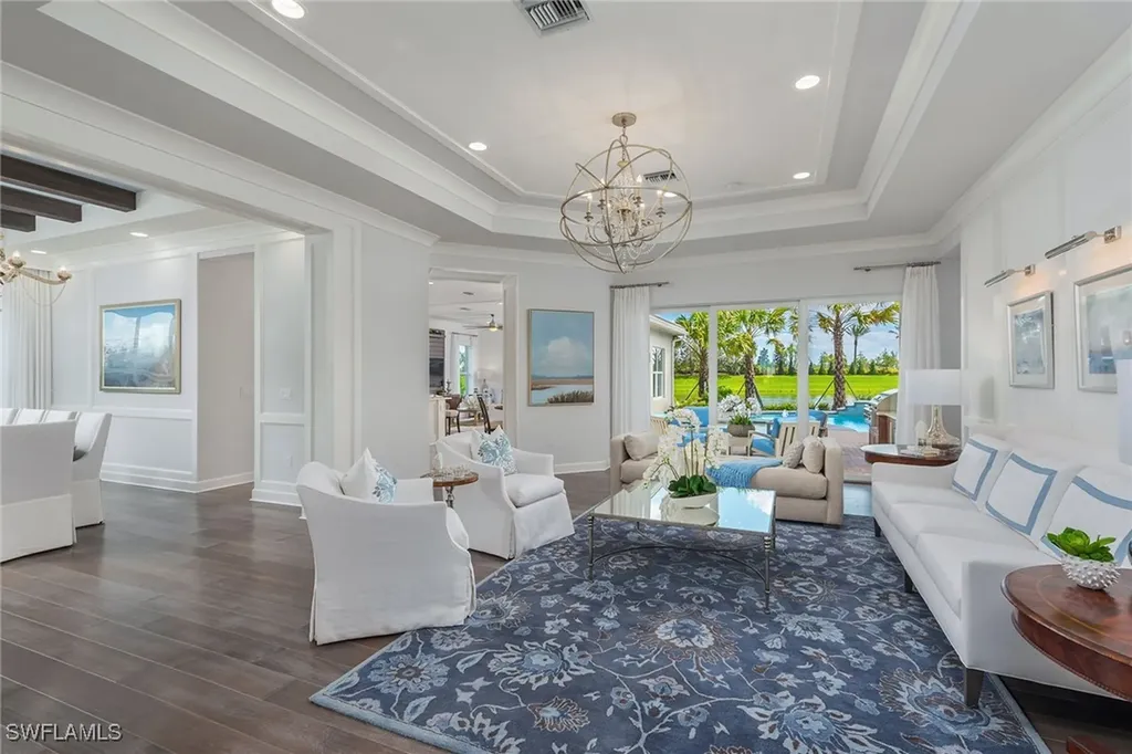 11256 Daphne Court Naples FL 34120