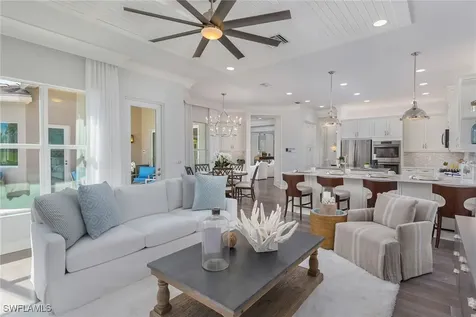 11256 Daphne Court Naples FL 34120