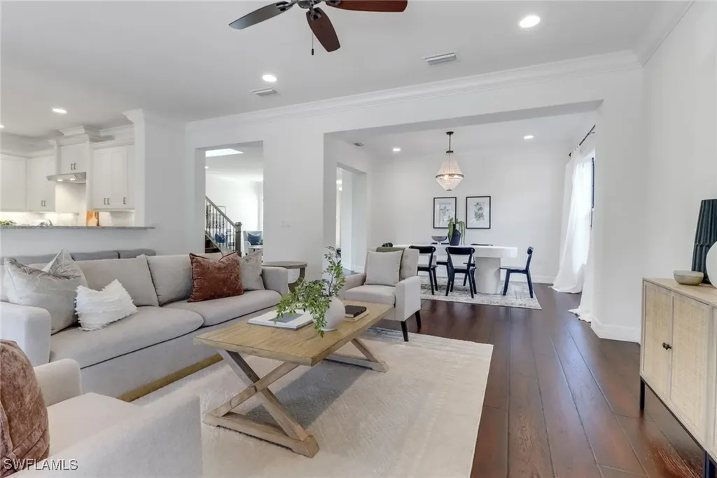 13577 Mandarin Circle Naples FL 34109