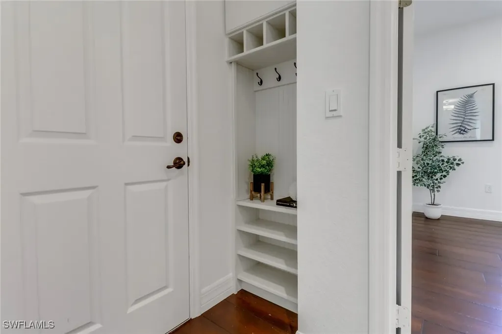 13577 Mandarin Circle Naples FL 34109