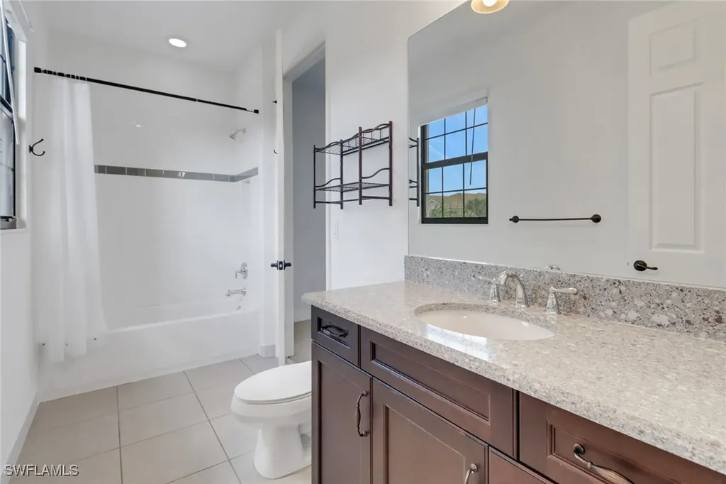 13577 Mandarin Circle Naples FL 34109
