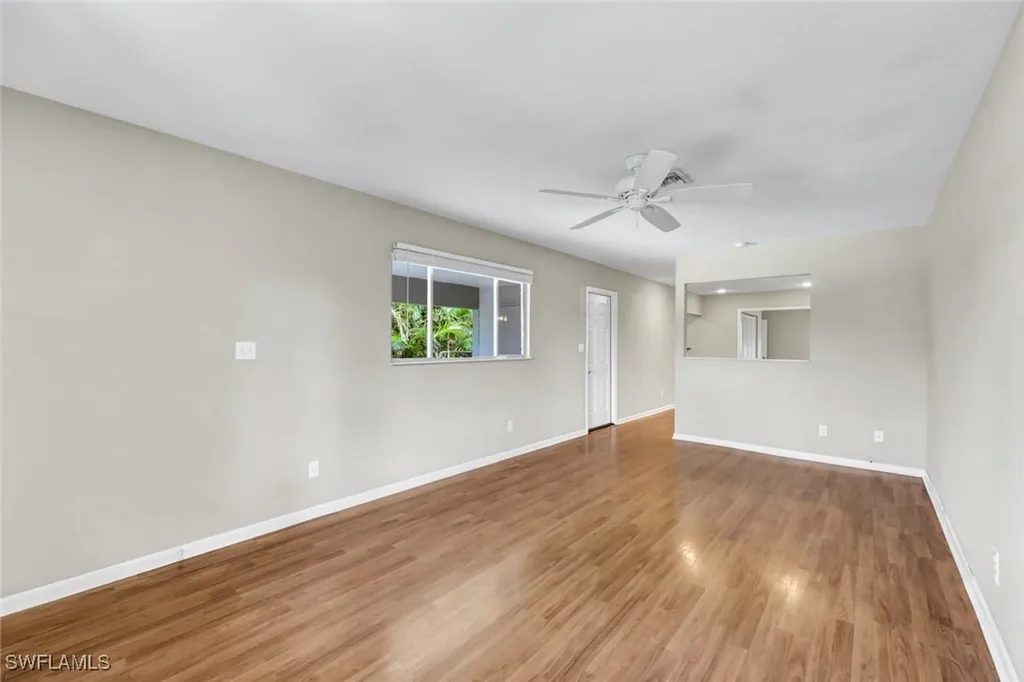 547 103rd Avenue N Naples FL 34108