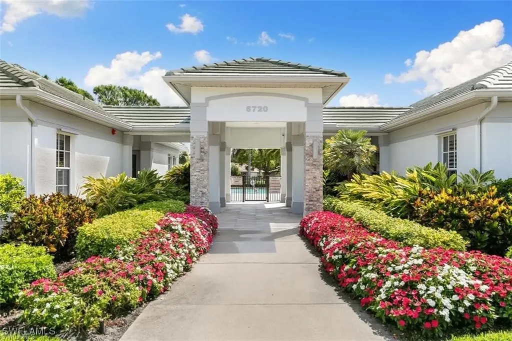 7099 Pond Cypress Court Naples FL 34109