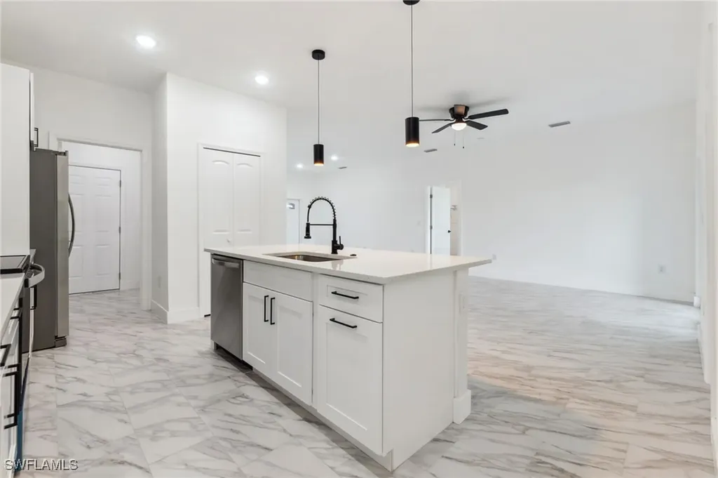 8 Cleat Court Placida FL 33946