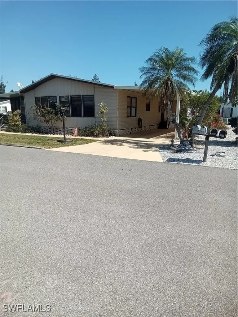 4925 Porky Lane St. James City FL 33956