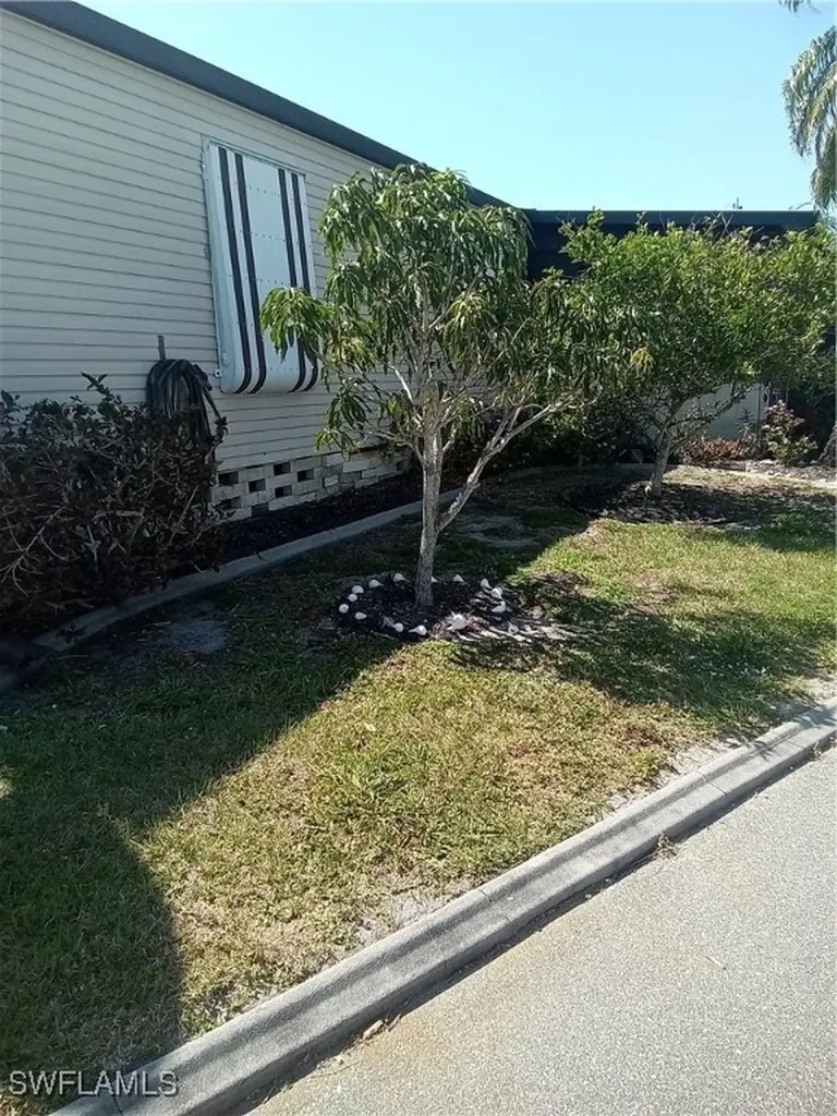 4925 Porky Lane St. James City FL 33956