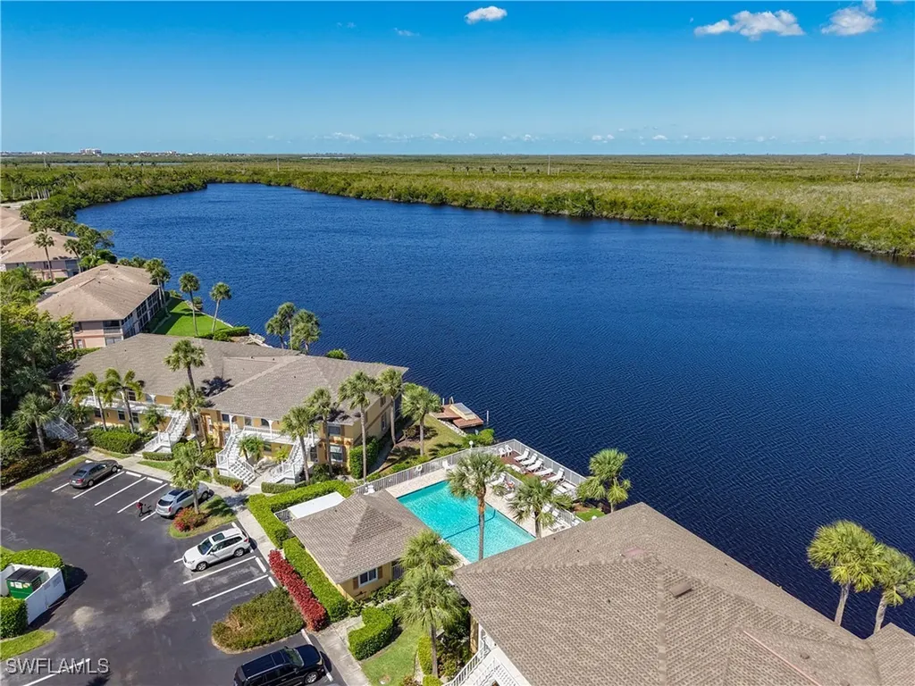 1025 Mainsail Drive Naples FL 34114