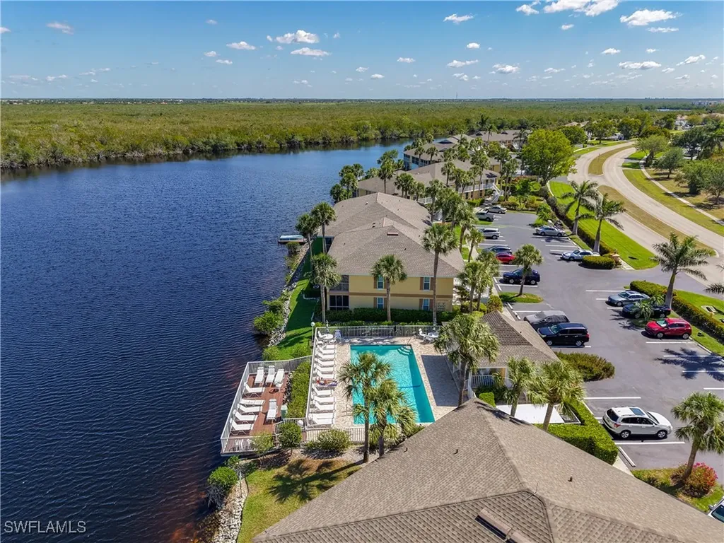 1025 Mainsail Drive Naples FL 34114