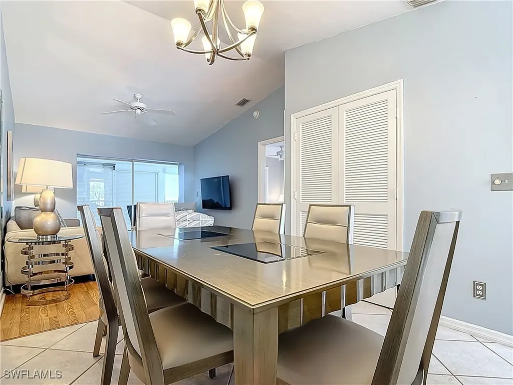 1025 Mainsail Drive Naples FL 34114