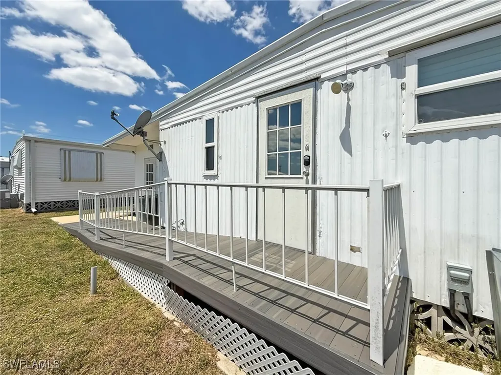 3388 Rainbow Lane North Fort Myers FL 33903