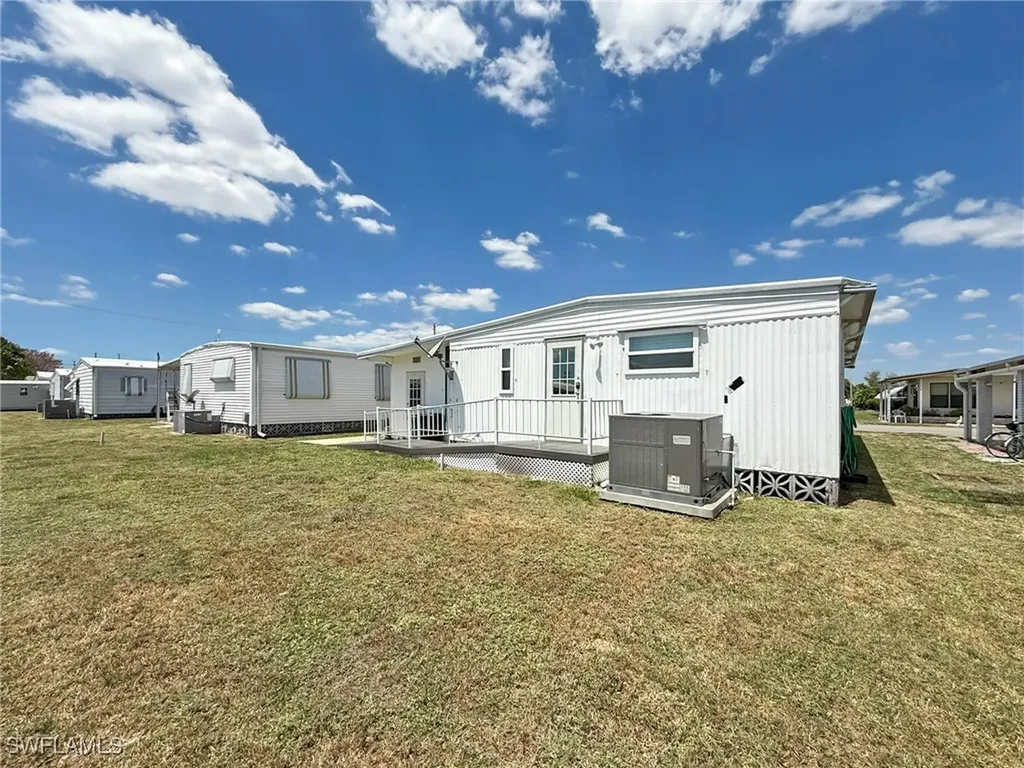 3388 Rainbow Lane North Fort Myers FL 33903