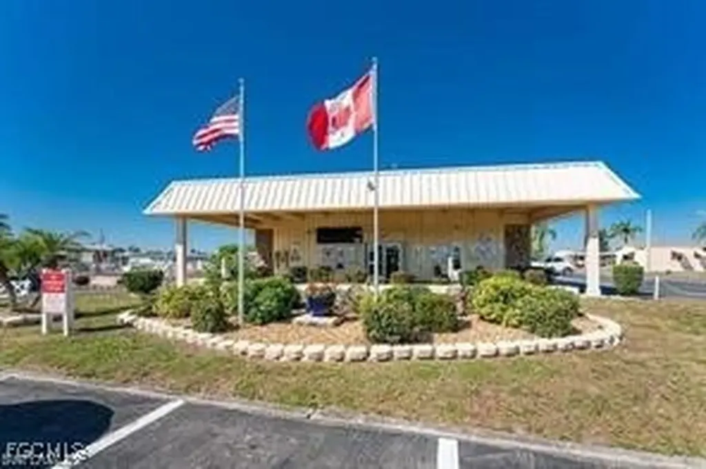 3388 Rainbow Lane North Fort Myers FL 33903