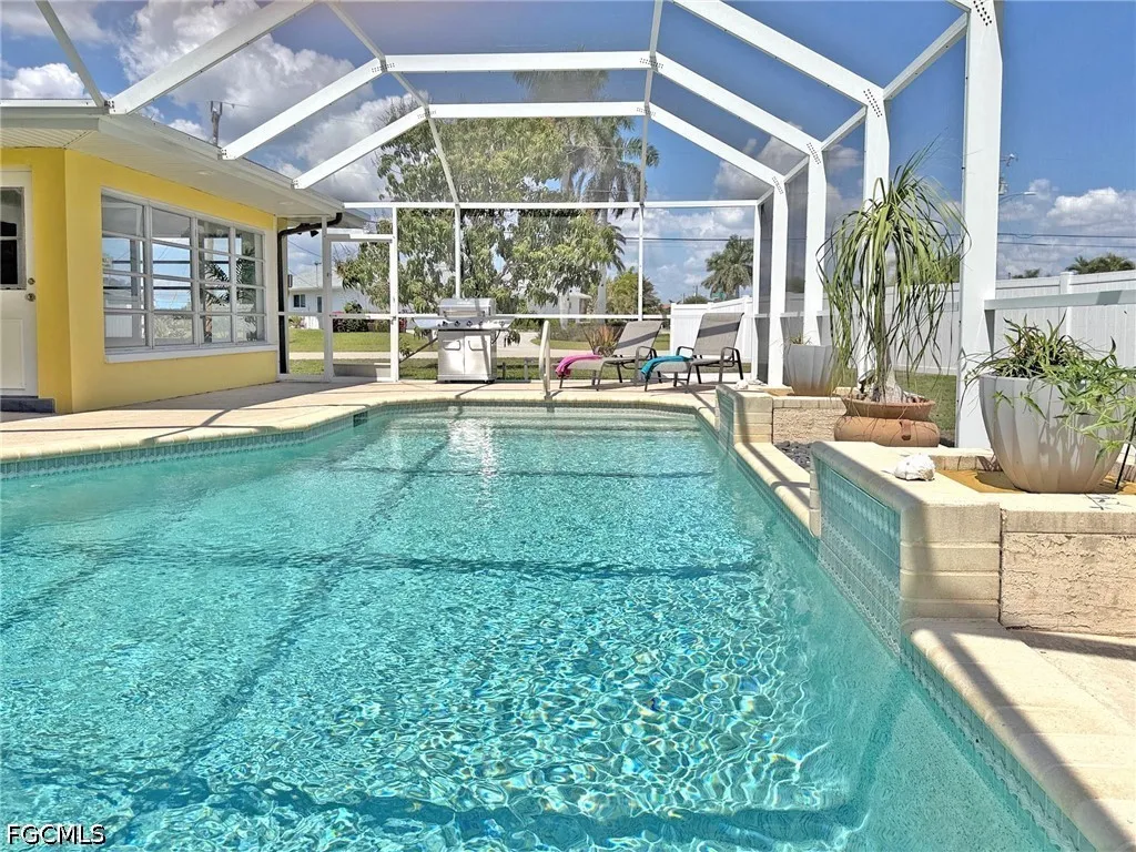 5201 Pocatella Court Cape Coral FL 33904