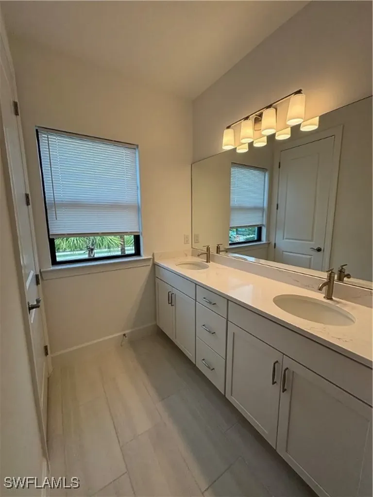 4074 Sonoma Oaks Circle Naples FL 34119