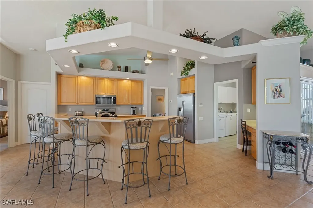 2512 SW 51st Street Cape Coral FL 33914