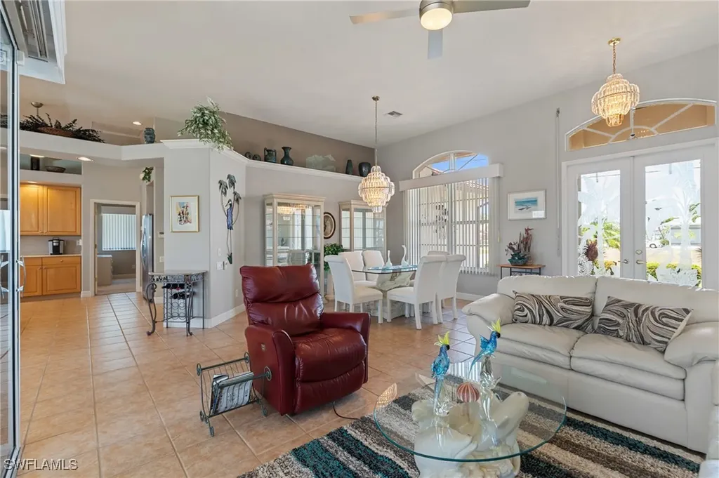 2512 SW 51st Street Cape Coral FL 33914