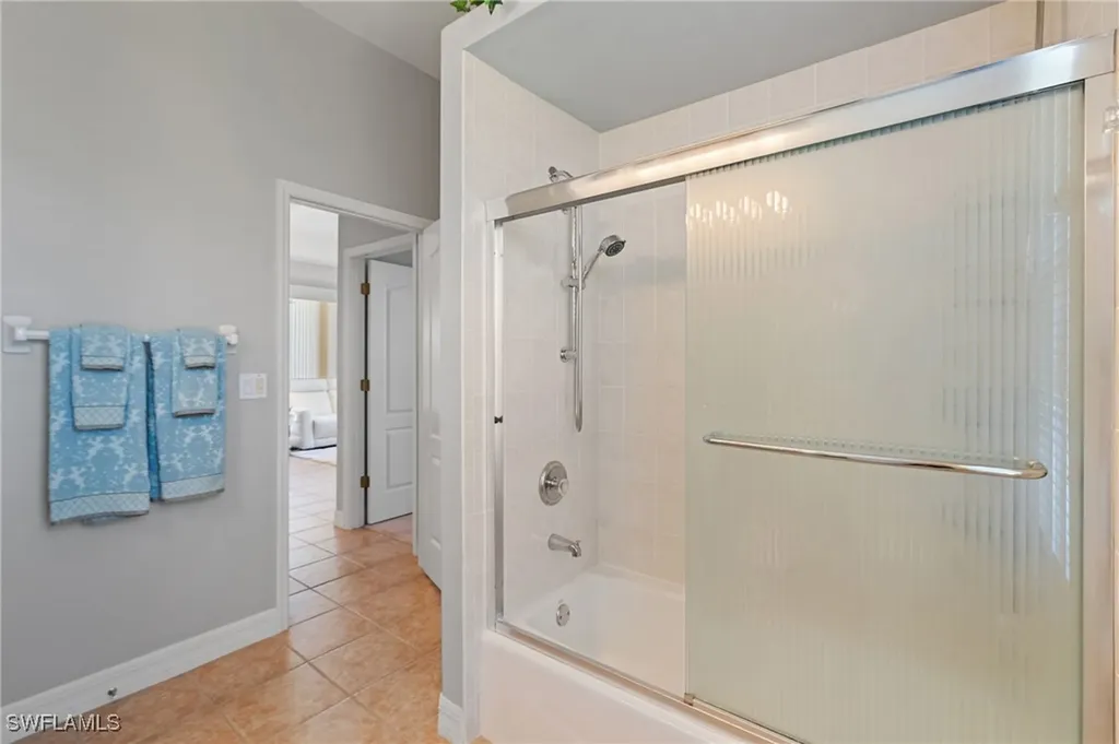 2512 SW 51st Street Cape Coral FL 33914