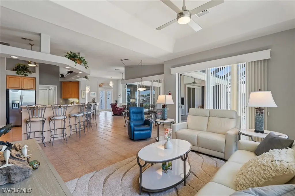 2512 SW 51st Street Cape Coral FL 33914