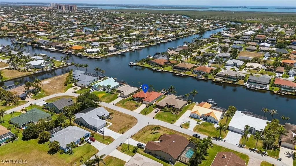 2512 SW 51st Street Cape Coral FL 33914