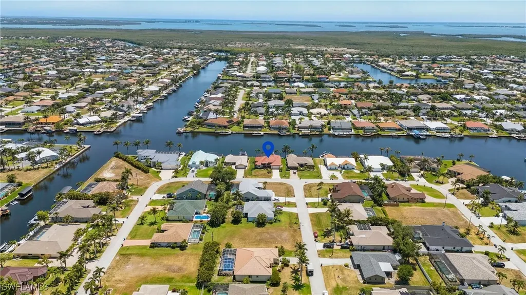 2512 SW 51st Street Cape Coral FL 33914