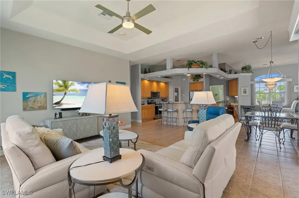 2512 SW 51st Street Cape Coral FL 33914