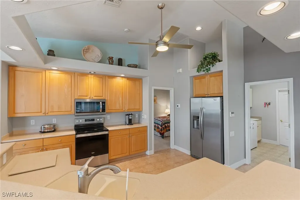 2512 SW 51st Street Cape Coral FL 33914