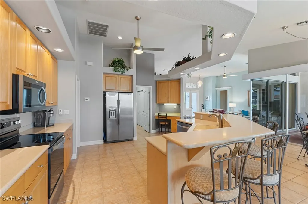 2512 SW 51st Street Cape Coral FL 33914