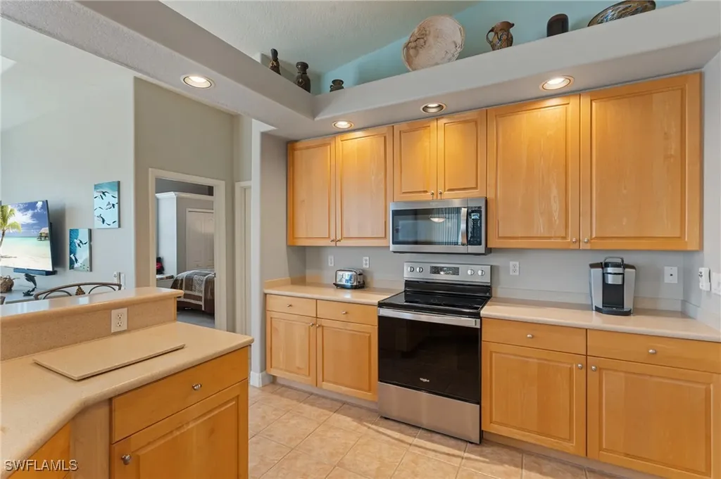 2512 SW 51st Street Cape Coral FL 33914