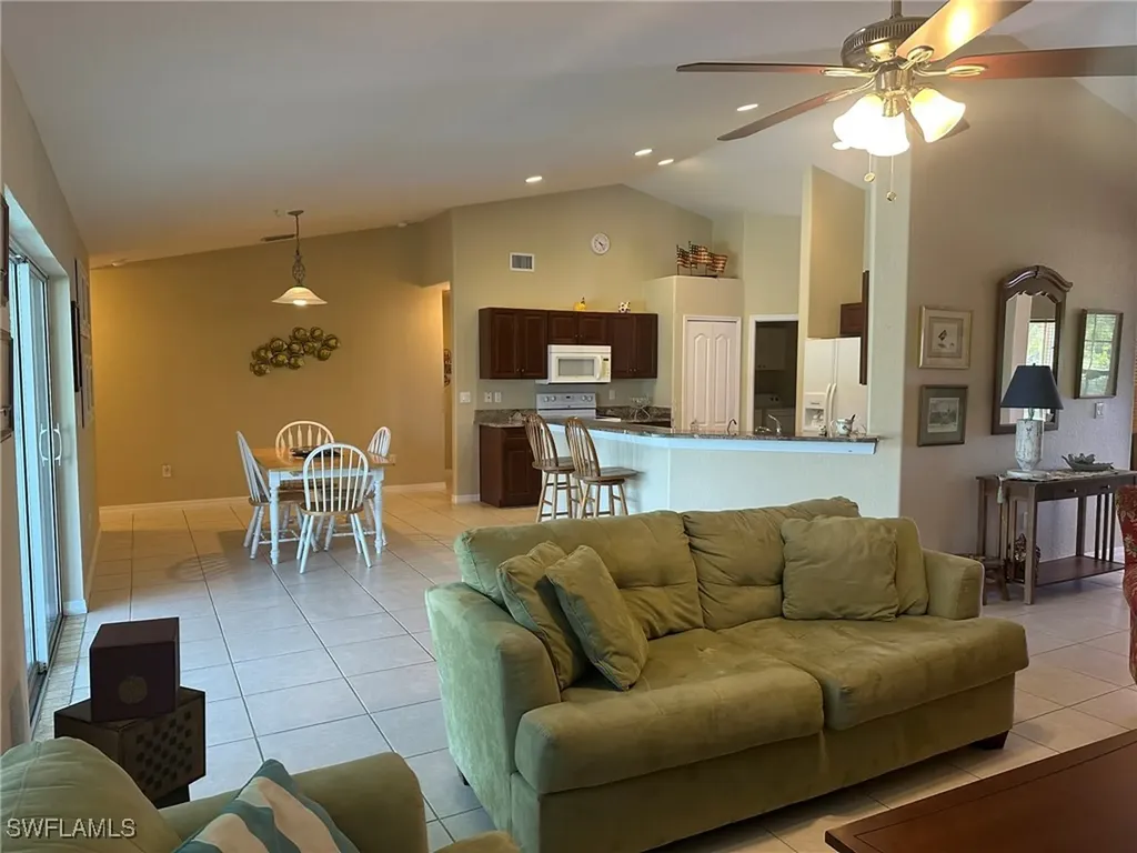 1722 NW 24th Place Cape Coral FL 33993