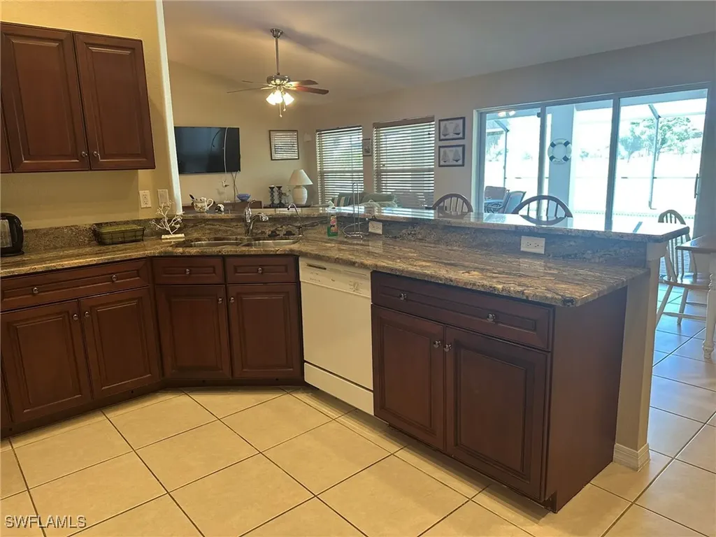 1722 NW 24th Place Cape Coral FL 33993