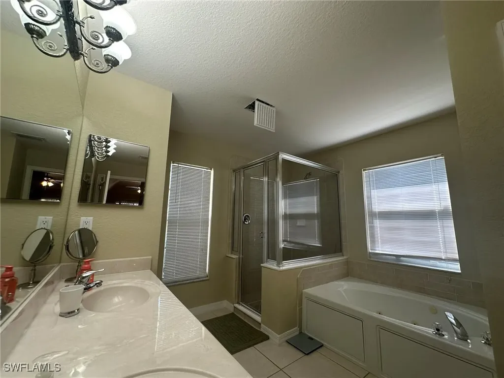 1722 NW 24th Place Cape Coral FL 33993