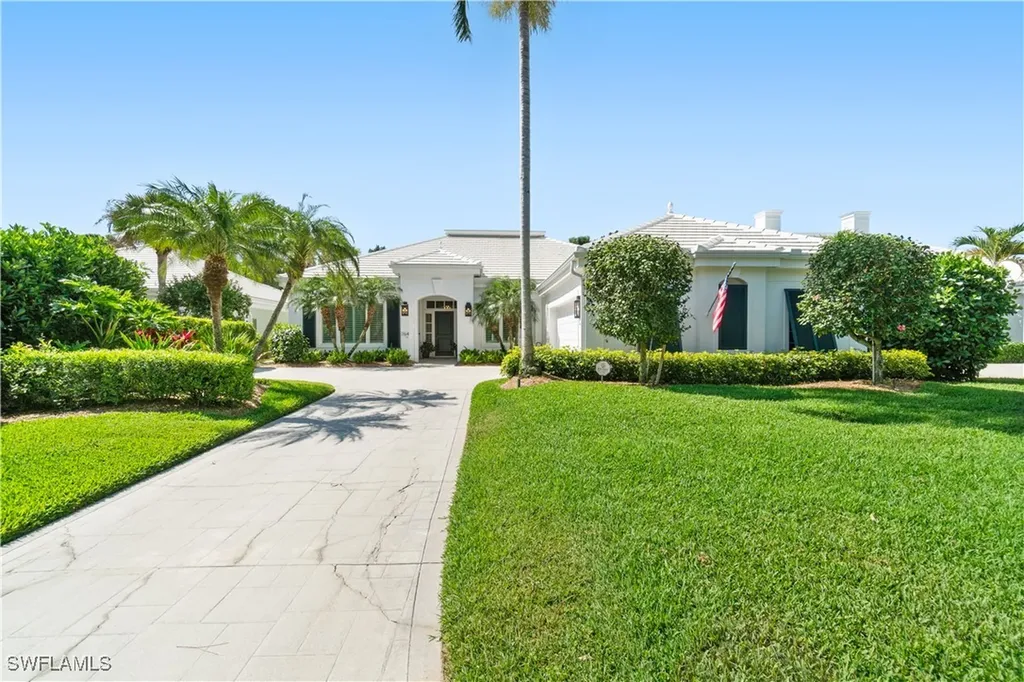 764 Ashburton Drive Naples FL 34110