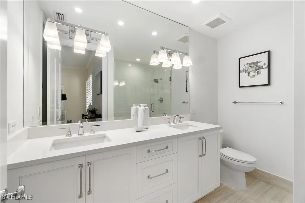764 Ashburton Drive Naples FL 34110