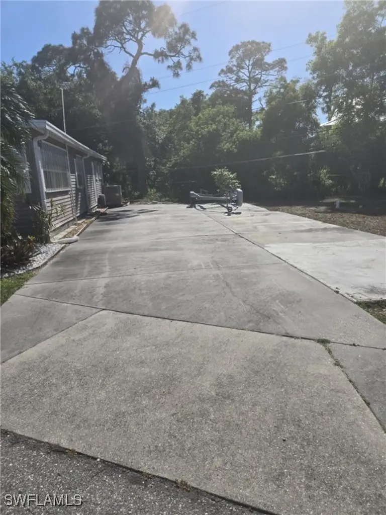 20640 River Drive Estero FL 33928