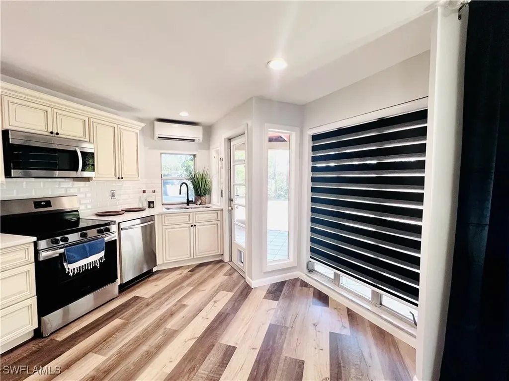 2362 Harvard Avenue Fort Myers FL 33907