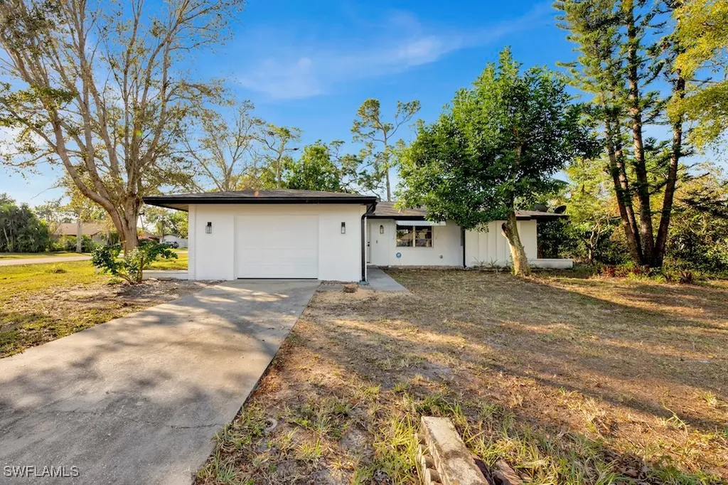 2362 Harvard Avenue Fort Myers FL 33907