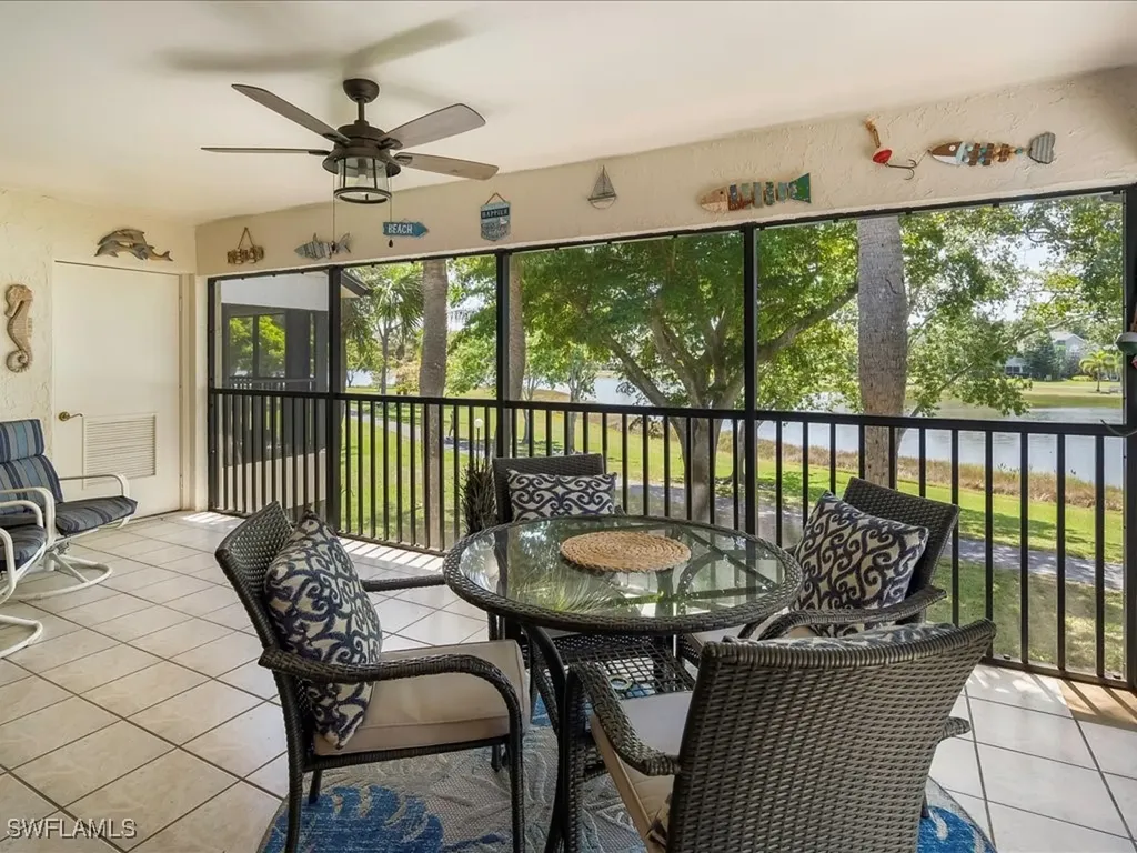 1806 Kings Lake Boulevard Naples FL 34112