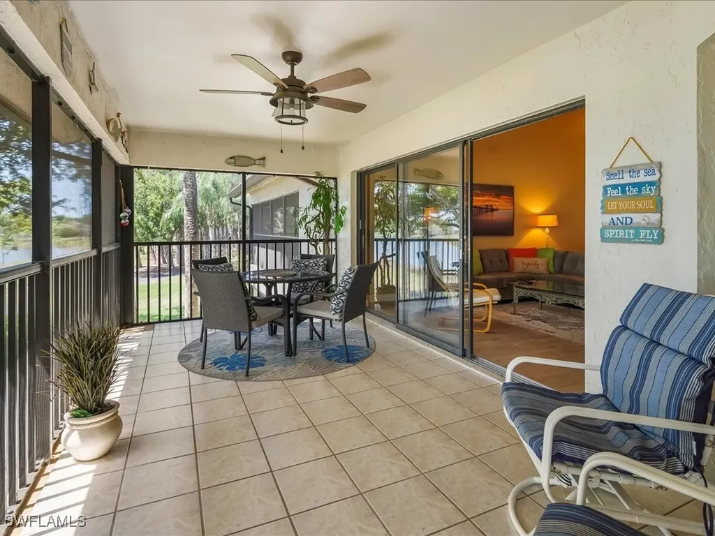 1806 Kings Lake Boulevard Naples FL 34112