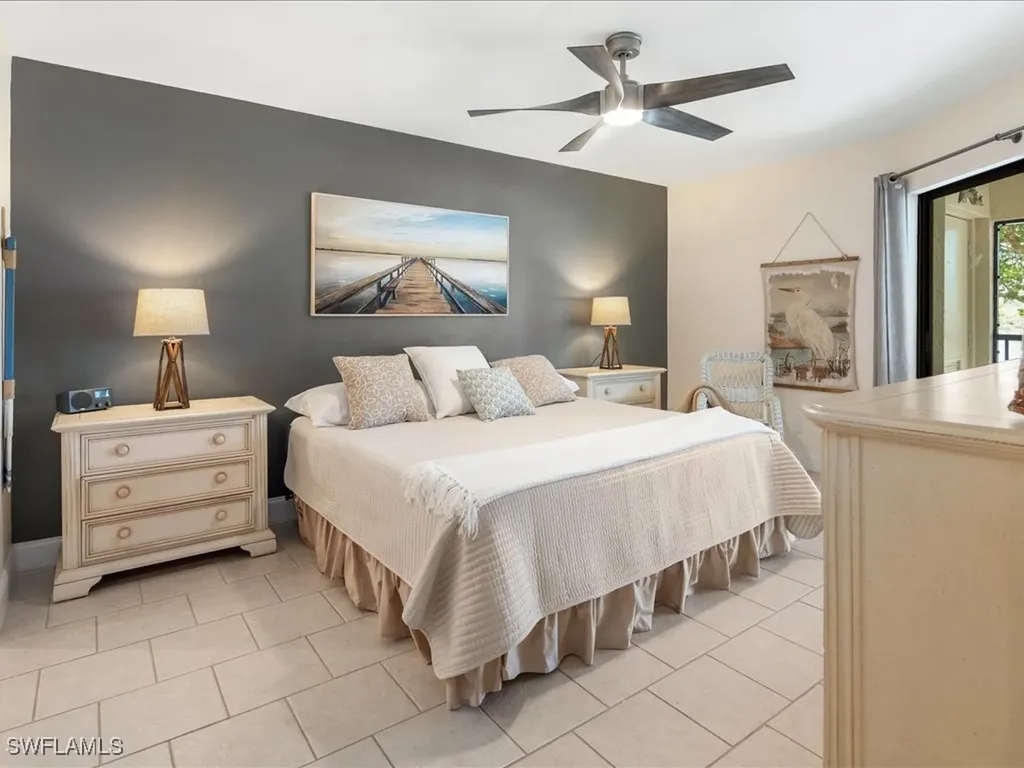 1806 Kings Lake Boulevard Naples FL 34112