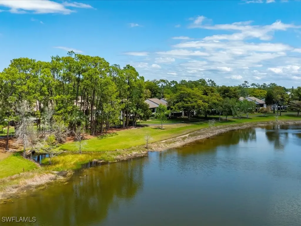 1806 Kings Lake Boulevard Naples FL 34112